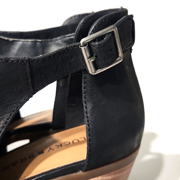 NEW Lucky Brand Barimo Black Leather Wood Block Open Toe Heels Women's 9 - Picture 7 of 13